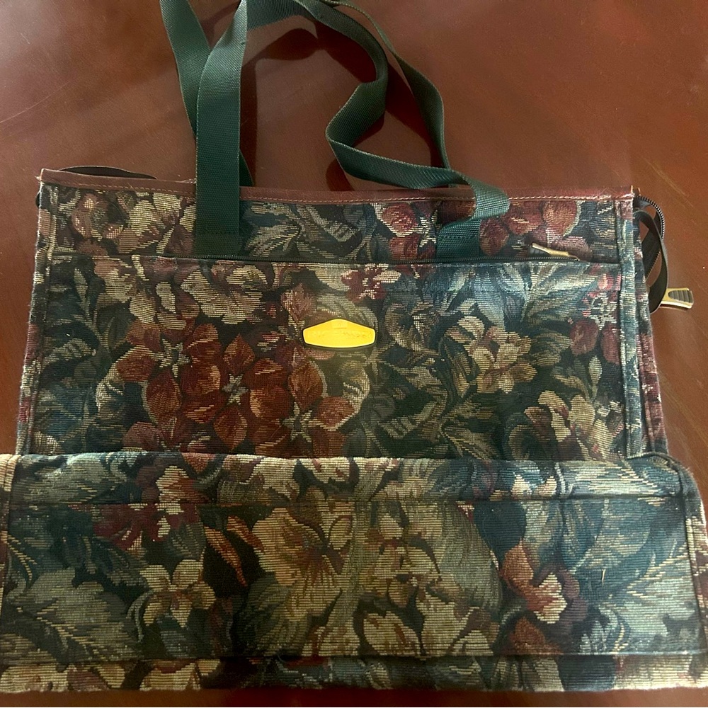 RICARDO Beverly Hills Tapestry Tote/Travel Bag